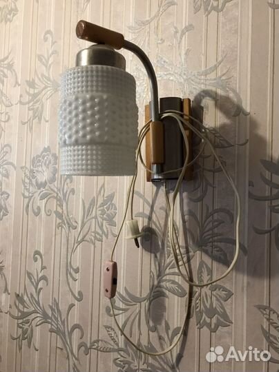 Светильник настенный