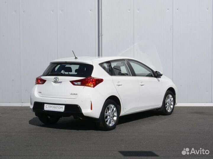 Toyota Auris 1.6 CVT, 2013, 115 000 км