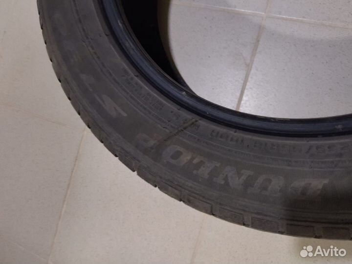 Dunlop Grandtrek ST30 235/55 R18 100H