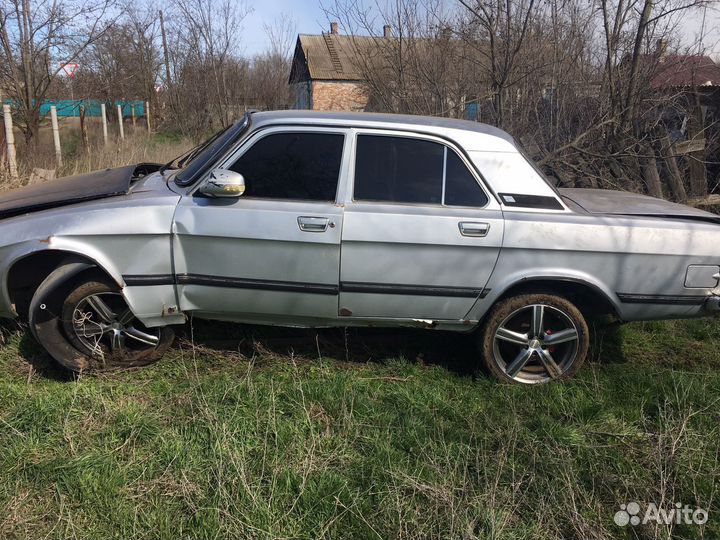 ГАЗ 3102 Волга 2.4 МТ, 2008, битый, 500 000 км