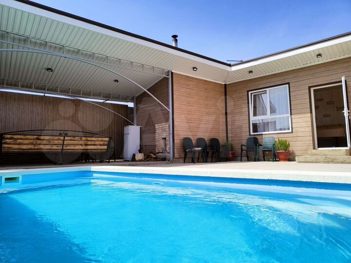 Аренда Дома посуточно с бассейном и баней