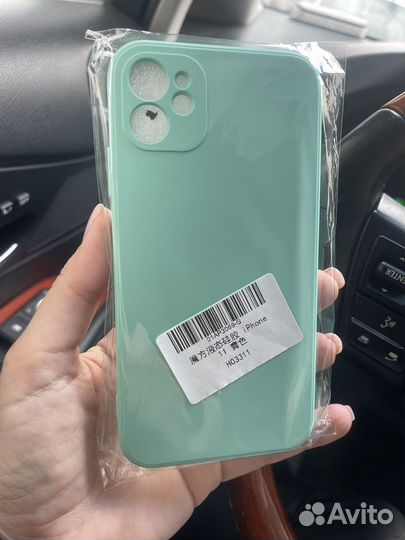 Чехол на iPhone 11