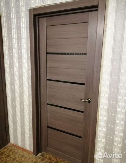 Установка межкомнатных дверей