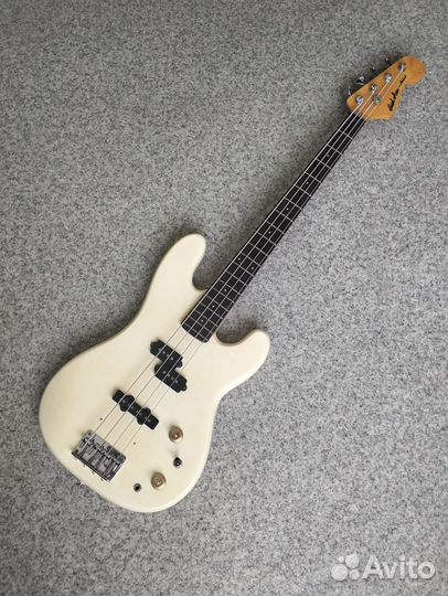 Бас гитара Aria Pro II Mad Axe