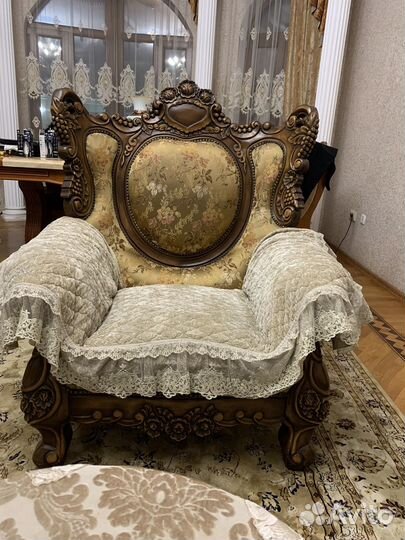 Диван с креслами