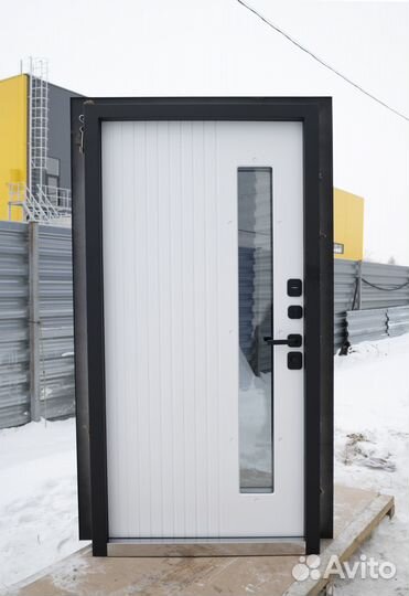 Дверь уличная с терморазрывом
