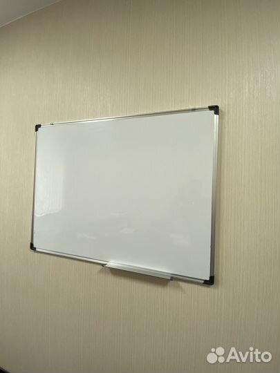 Магнитно маркерная доска