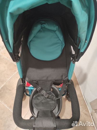 Детский трёхколёсный велосипед с ручкой