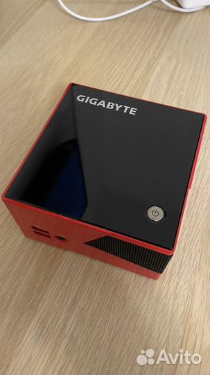 Неттоп gigabyte brix Pro