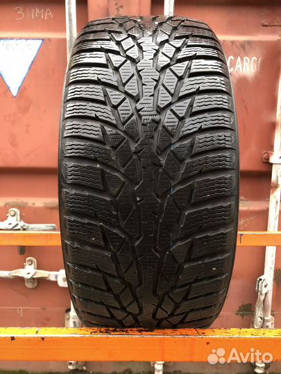 Nokian Tyres WR D4 215/45 R16