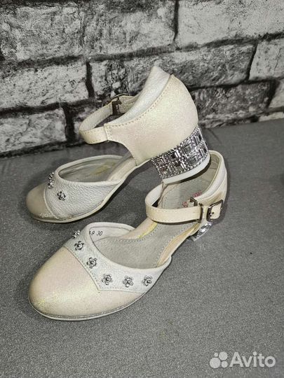 Детская обувь