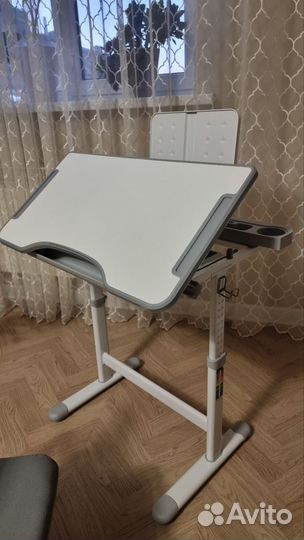 Растущая парта и стул бу