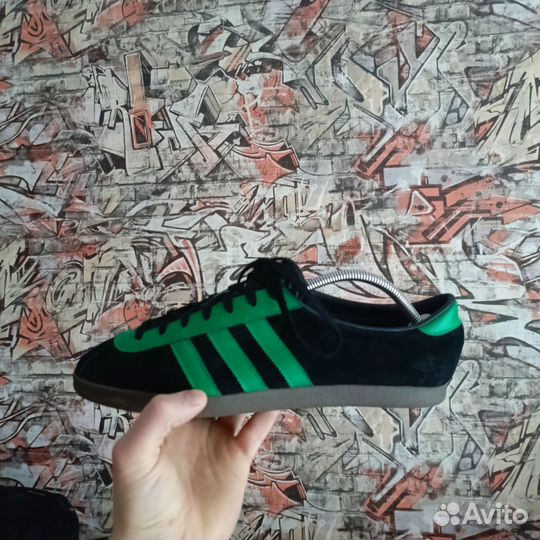 Adidas London