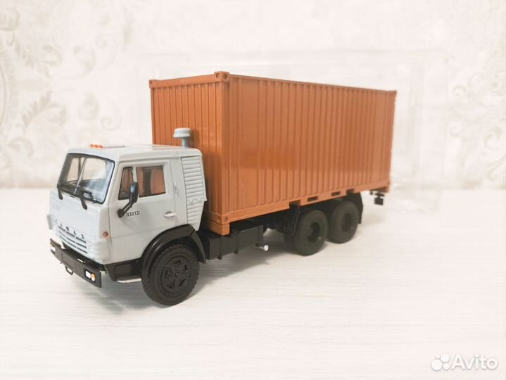 Камаз 53212 контейнеровоз