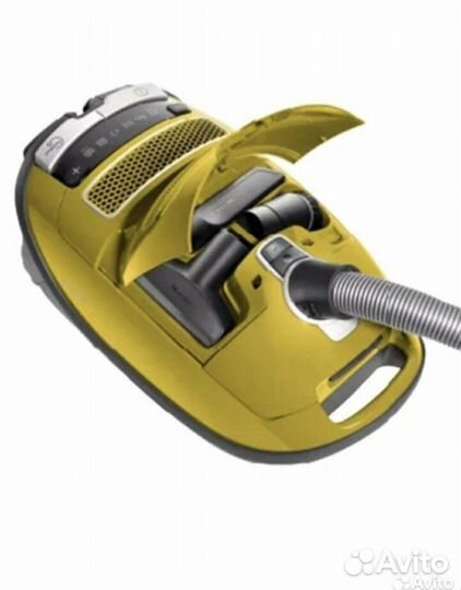 Пылесос Miele complete c3