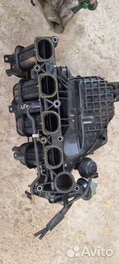 Коллектор впускной Mazda 3 LF