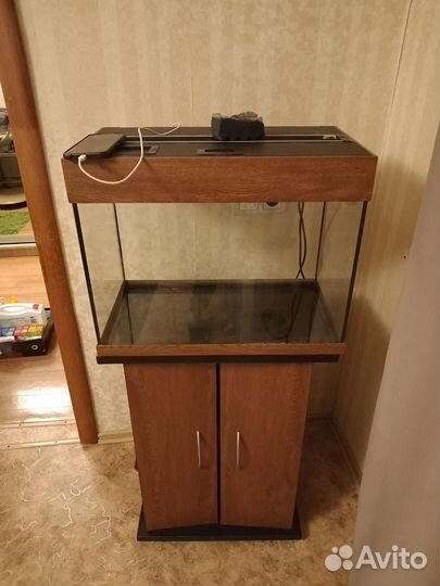 Аквариум 60 литров, светильник, внешний фильтр