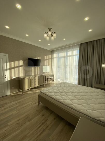 Дом 188 м² на участке 15 сот.