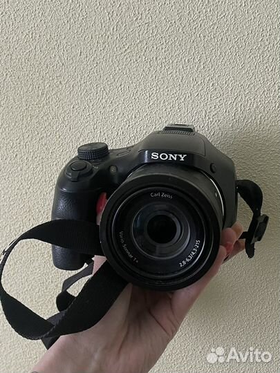 Sony Cyber-shot DSC-HX400