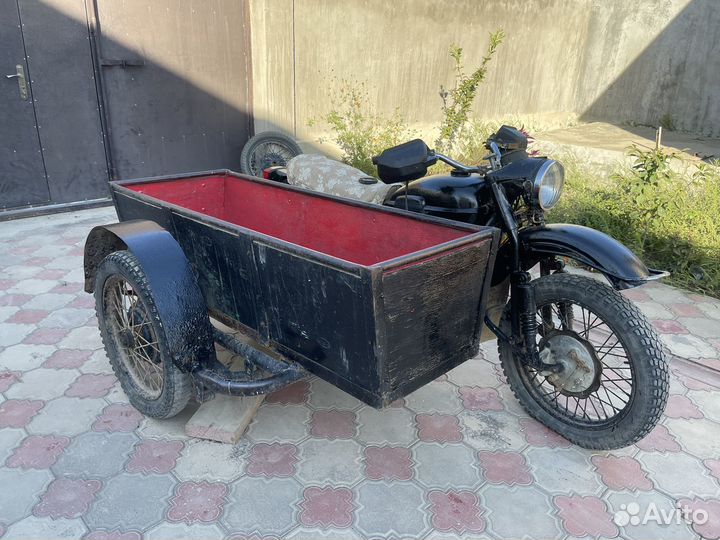 Продаётся мотоцыкал урал