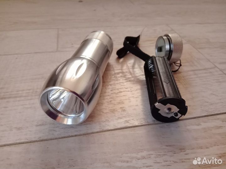 Фонарик новый