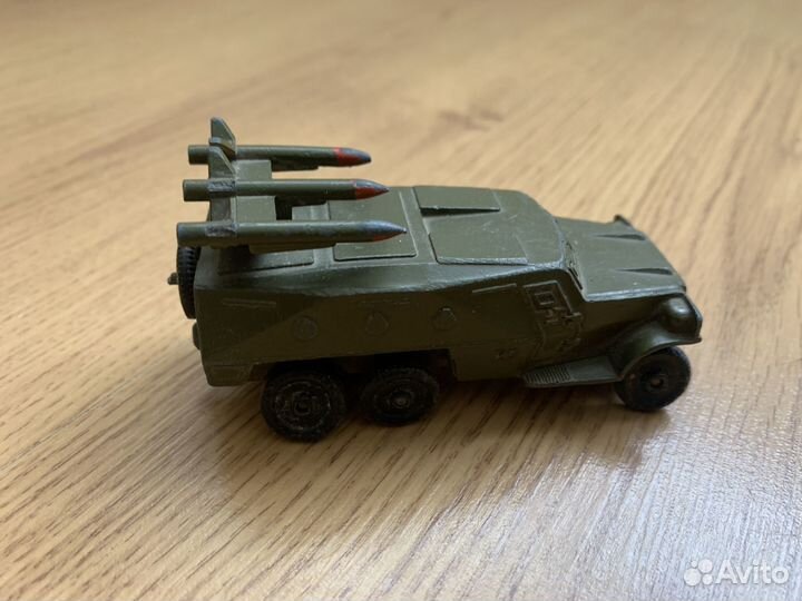 Игрушка СССР бтр и грузовик