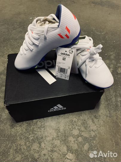 Футбольные бутсы Adidas Nemeziz Messi