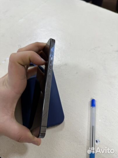 Телефон iPhone 12 про 256 г