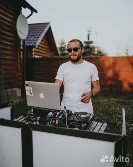 Звук свет проектор экран диджей ведущий свадьба