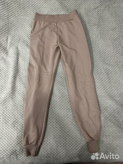 Спортивный костюм женский