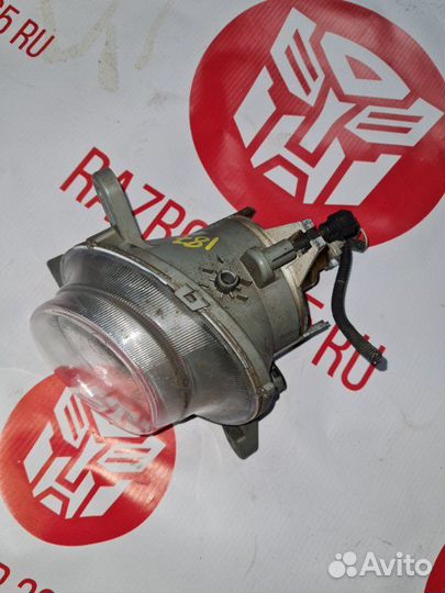 Фара противотуманная передняя правая Volvo S60