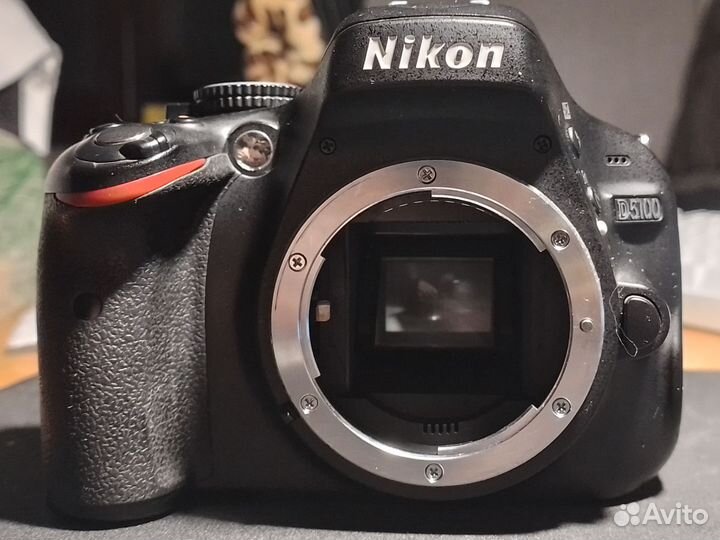 Nikon D5100