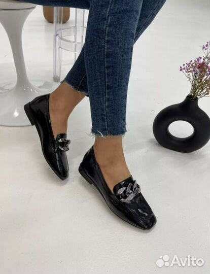 Лоферы женские 39