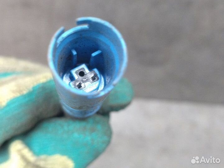 Датчик ABS передний Bmw 5 E60 2004