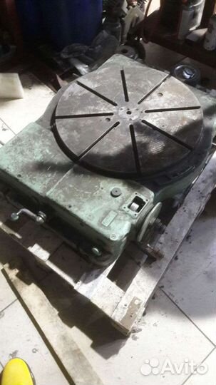 Стол поворотный ф-600мм б.у