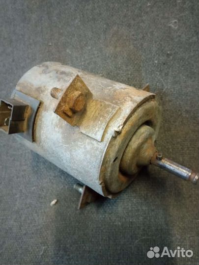 Моторчик вентилятора охлаждения