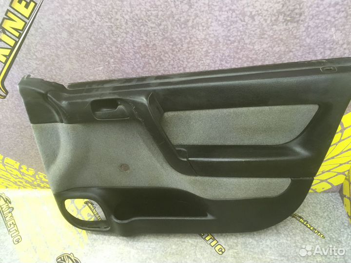 Обшивка двери Опель Астра G Джи