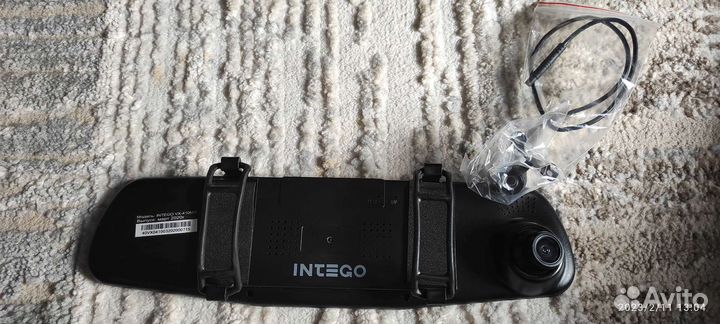 Зеркало заднего вида с видео регистратором