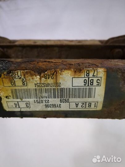 Балка подвески задняя Ford Focus 1, 2004