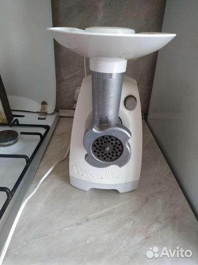 Мясорубка электрическая бу