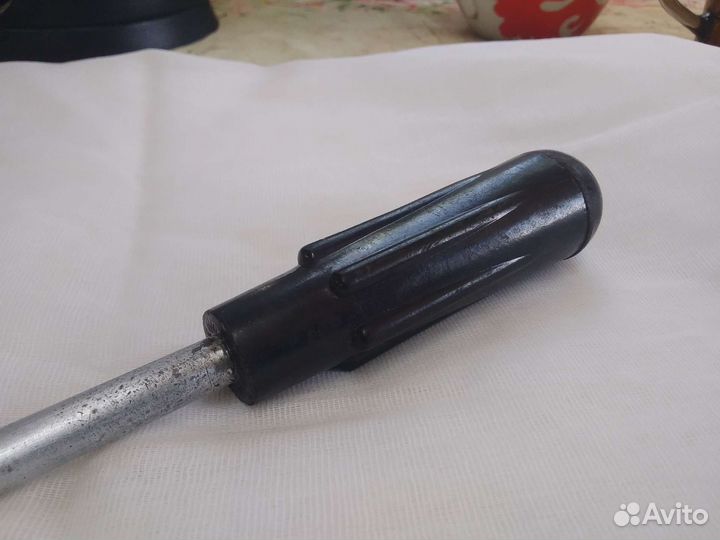 Отвёртка большая N 4 СССР
