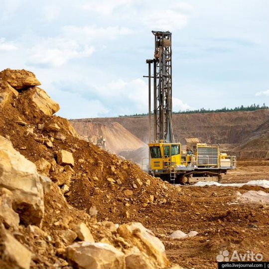 Водитель самосвала FAW, Шахман