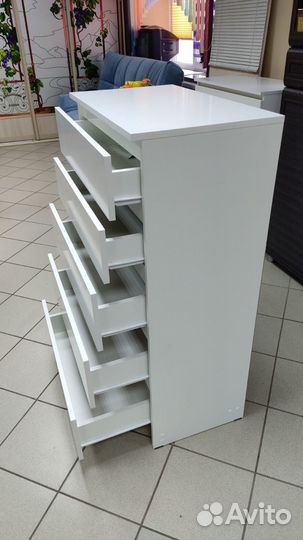 Комод белый 5 ящиков