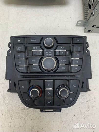 Магнитола Opel Astra J A17DTC 2012