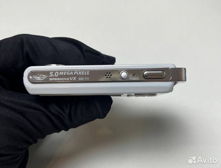 Цифровой фотоаппарат Sony DSC-T11