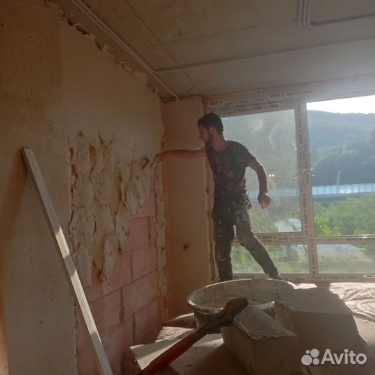 Ремонт, квартир. Штукатурка под маяк ручная