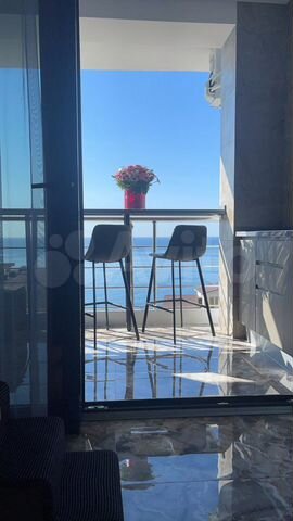 2-к. квартира, 57 м², 4/8 эт.