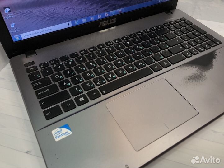 Игровой ноутбук Asus 2 видеокарты