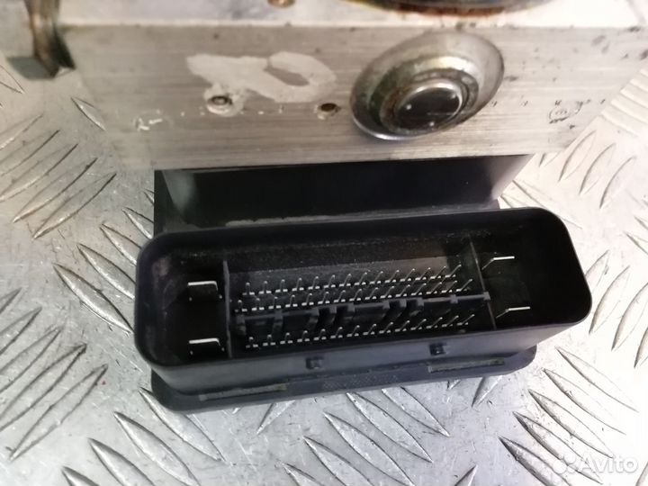 Блок ABS Ford Focus 2 2009г 1.6 shda 100 л.с