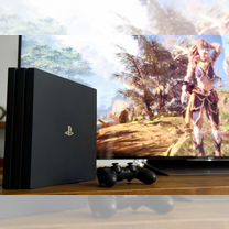 Игровая приставка ps4 pro 1tb